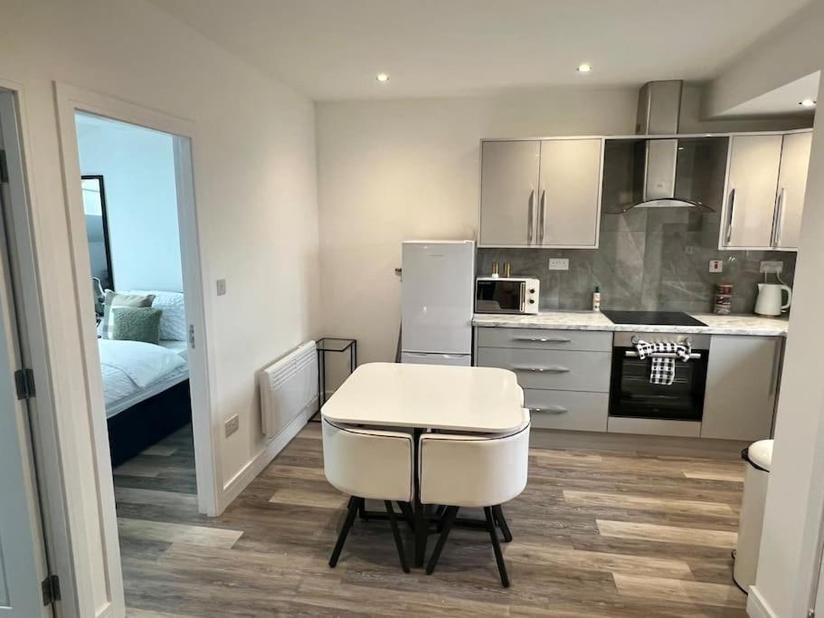 New 2 Bed Preston City Centre Flat - Sleeps 4 Dış mekan fotoğraf